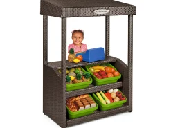 Outdoor Pretend & Play Market
