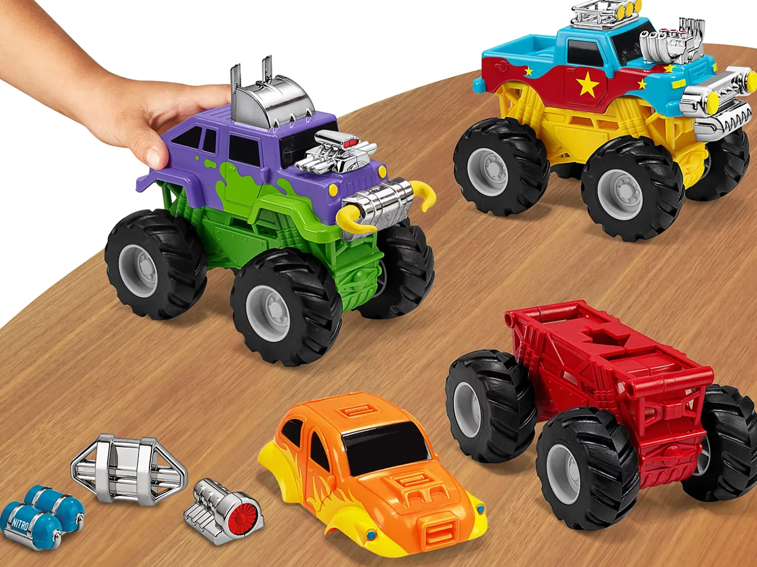 Snap & Design Monster Trucks